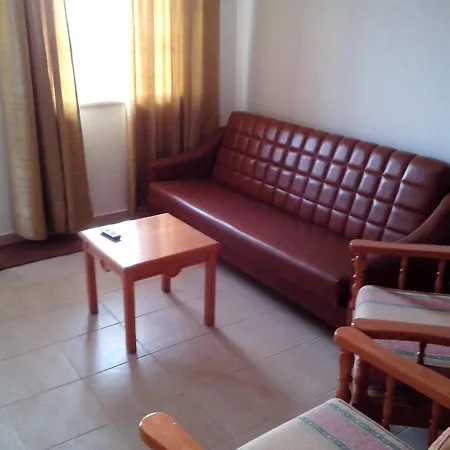 Beautiful 2-bed In Olhos De Agua *